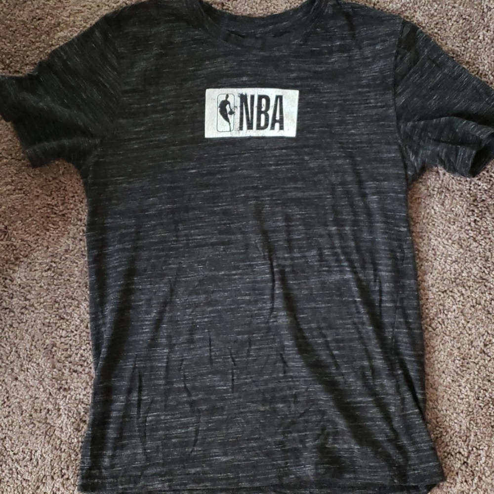 NBA TShirt size M Men's